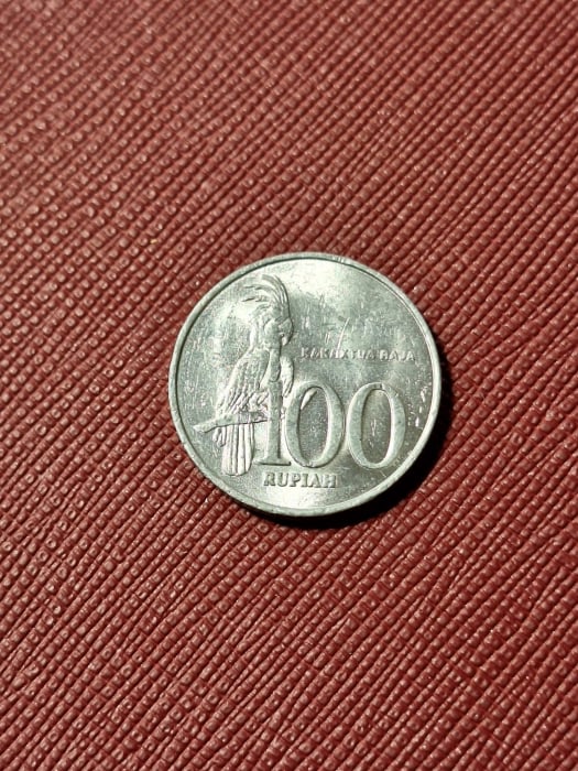 Indonezia, 100 Rupii 2001